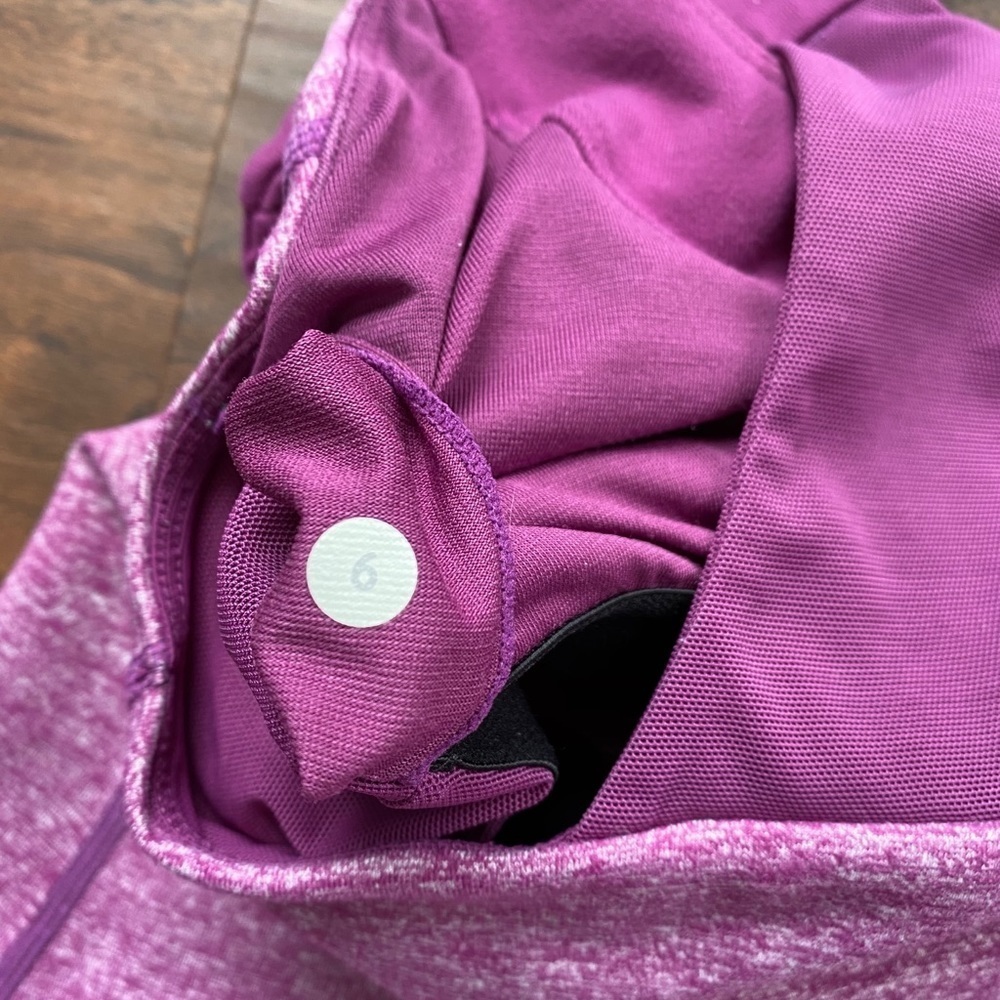 Lululemon Scoop Neck Tank Pink Purple Size 6 - Picture 5 of 5